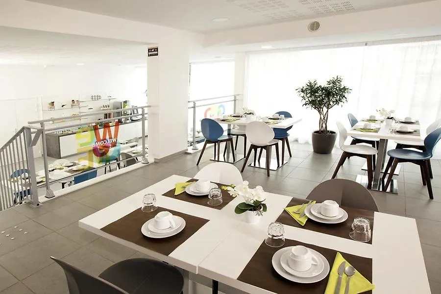 Sejours & Affairs Paris Bagneux Lejlighedshotel 2*